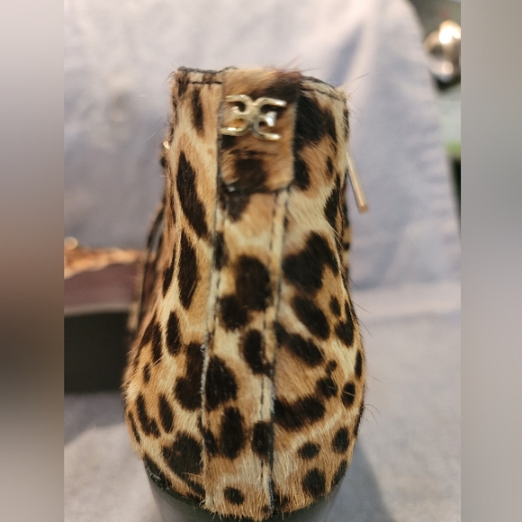 Sam Edelman Walden Leather Cow Hair Ankle Bootie NEW Size 7 - Picture 4 of 6